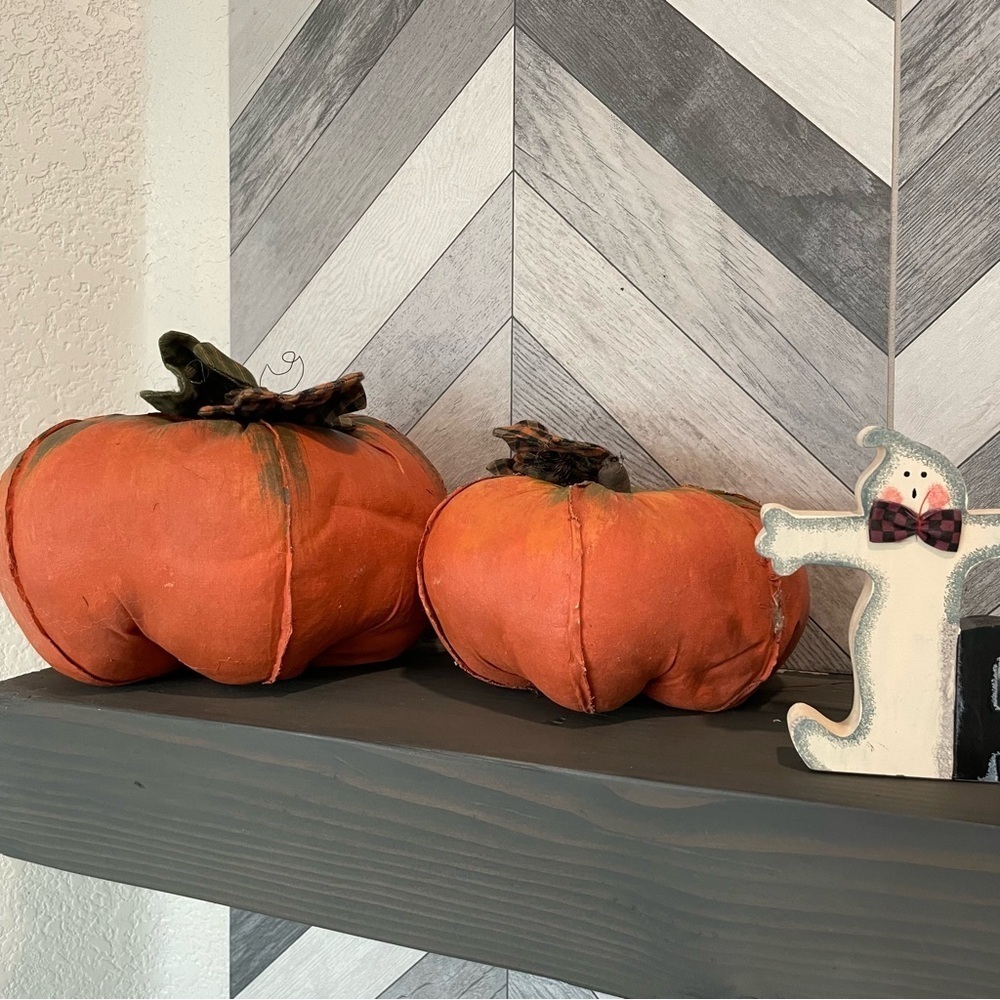 Primitive Pumpkin Fall Decor set of 2